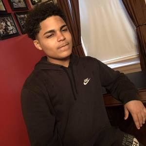 Meet your Posher, Justin